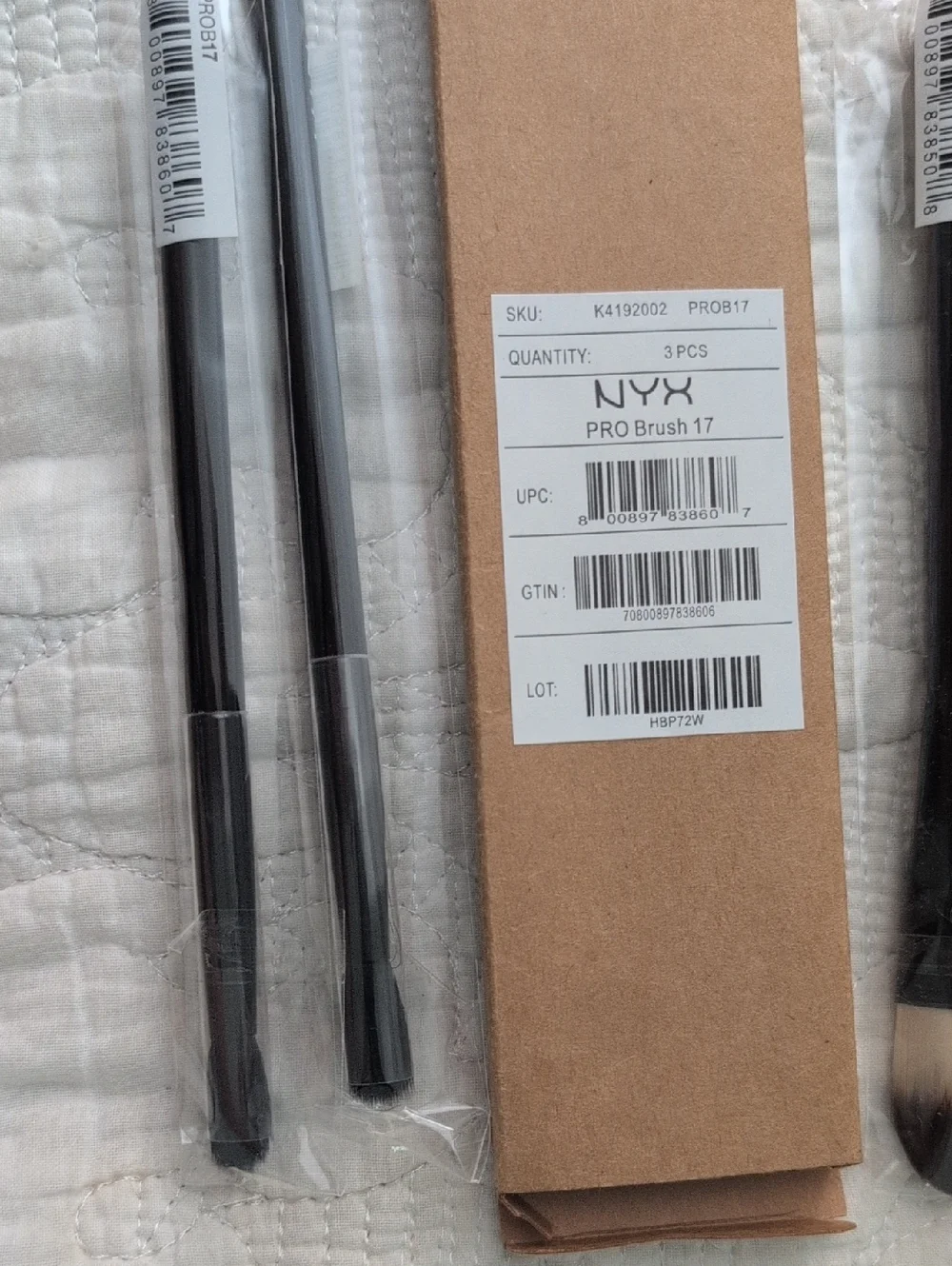 New In Box NYX Black Makeup Brushes Lot- 14 Brushes